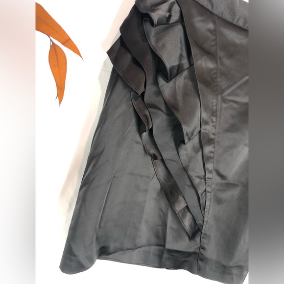 Apt 9 Women's Black SKIRT Size 8 - Picture 3 of 7